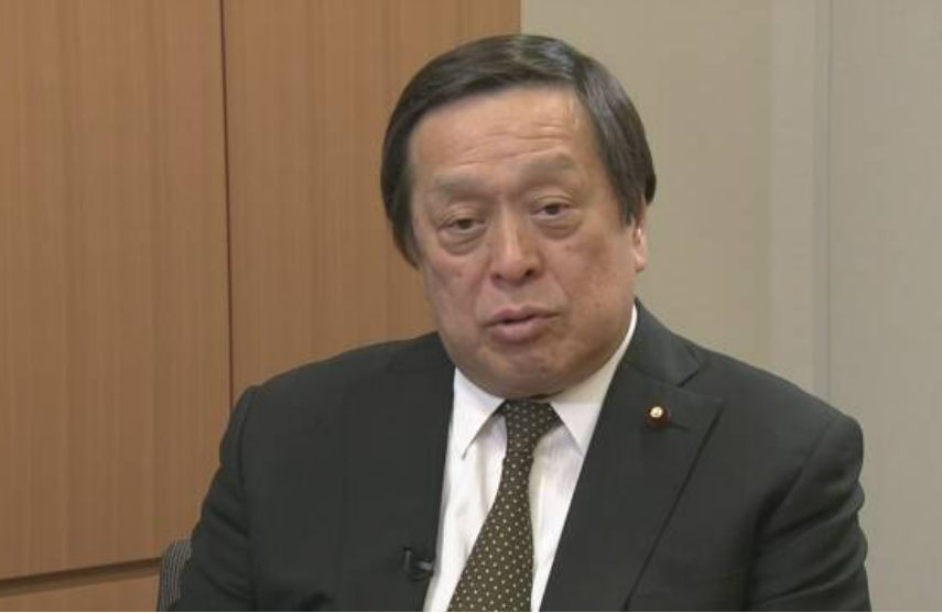 日本防卫大臣换人，安倍弟弟出局，岸田文雄并非为了中国