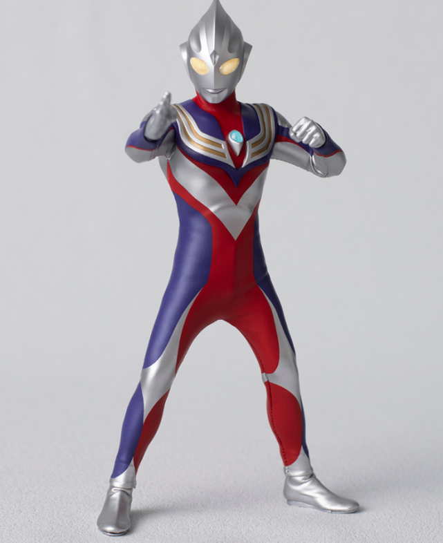 迪迦奥特曼:直球真实皮套质感的布衣可动手办 附带中国专属台座_腾讯