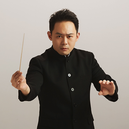 上海交响乐团 驻团指挥张洁敏(左),助理指挥张橹(右)新乐季中,「上交