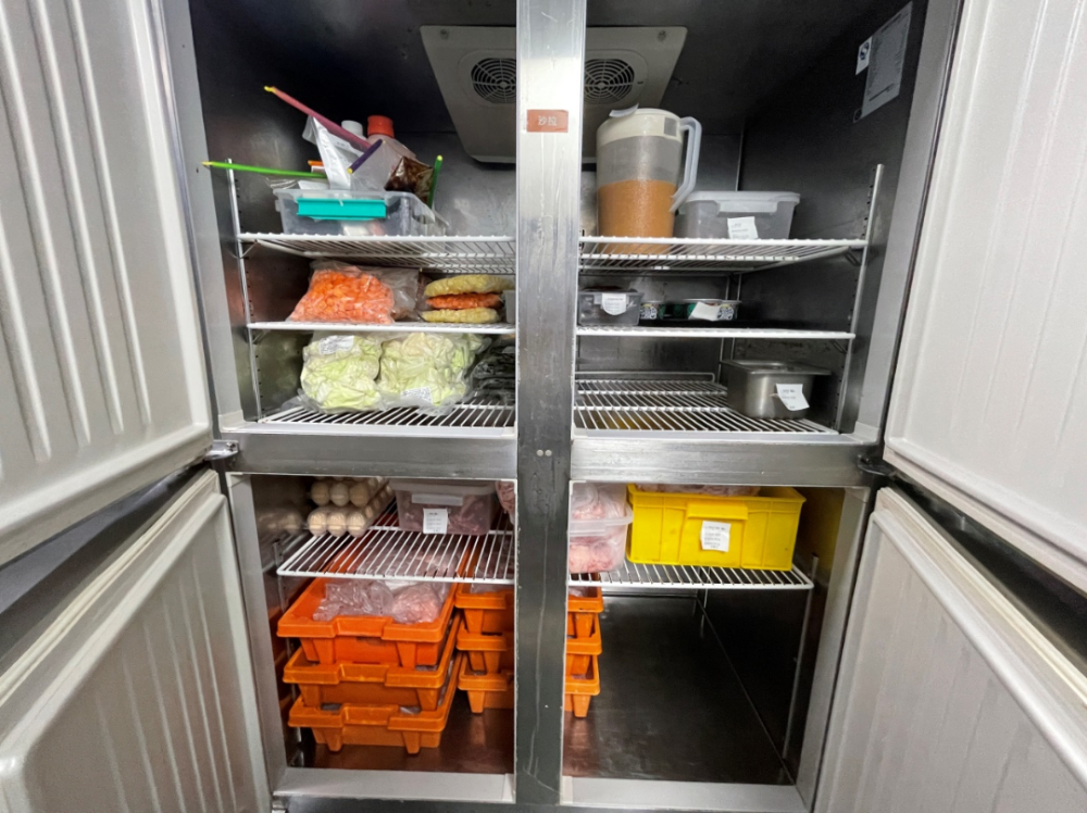 星期三查餐厅助力创文突查莲塘小学周边餐饮吉野家可升a级