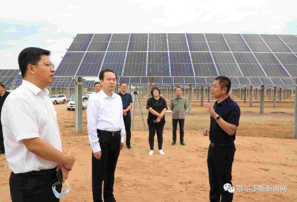 杜汇良在杭锦旗调研