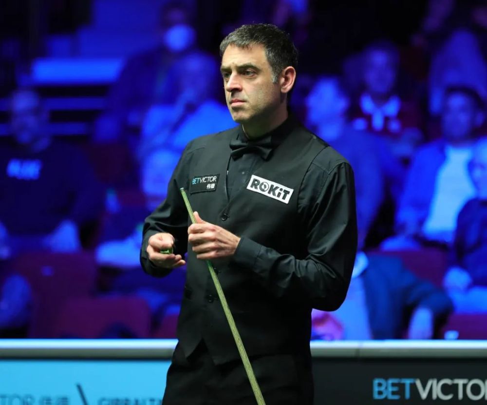 【虽迟但到】罗尼·奥沙利文因身体原因退出欧洲大师赛!_腾讯新闻