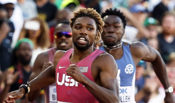 19秒46莱尔斯世锦赛后再破纪录连续击败耐顿霸气庆祝