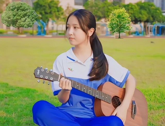 多年来资助学生,自己的生活却很简朴,所以心然觉得自己也应该做些什么