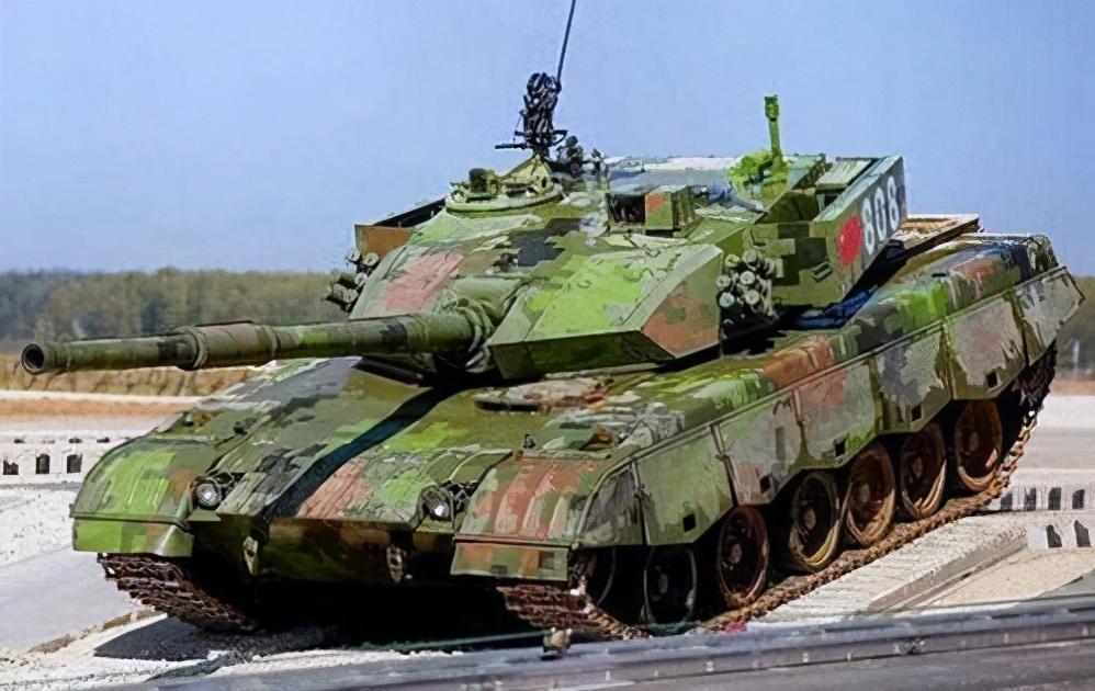 图为我军96a主战坦克,m1a2t差不多就是这个水平了.