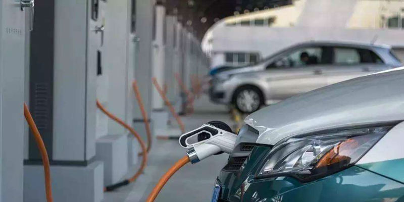中国充电联盟：7月公共充电桩数量同比增长65.7％
