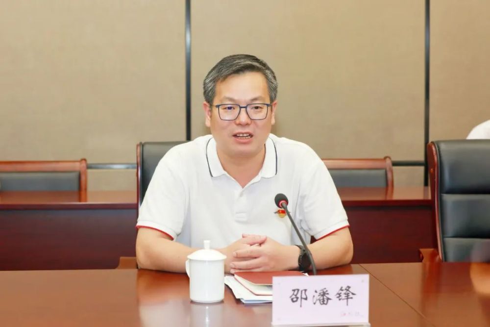 南湖区委书记邵潘锋会见国网嘉兴供电公司总经理段军一行_腾讯新闻