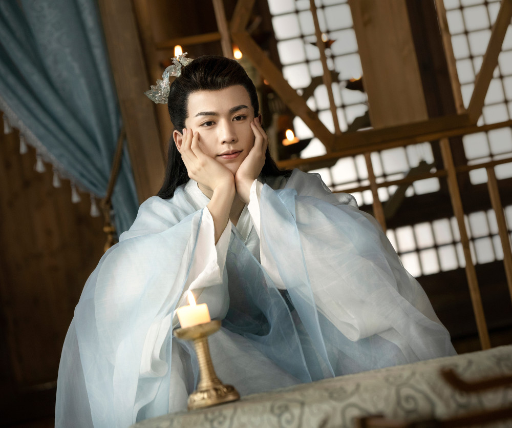 《苍兰诀》男二号张凌赫,理工科帅哥转型当演员,未来可期95后