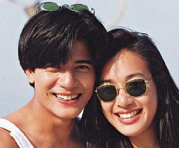 可即便如此,小美也从来没有公开说过什么,甚至还在郭富城深陷形象危机