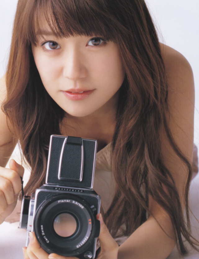 婚后一年,大岛优子宣布怀孕