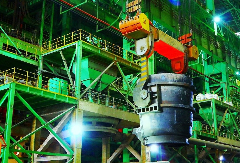 科技送清凉武钢炼钢厂一线工人用上远程指车智慧系统