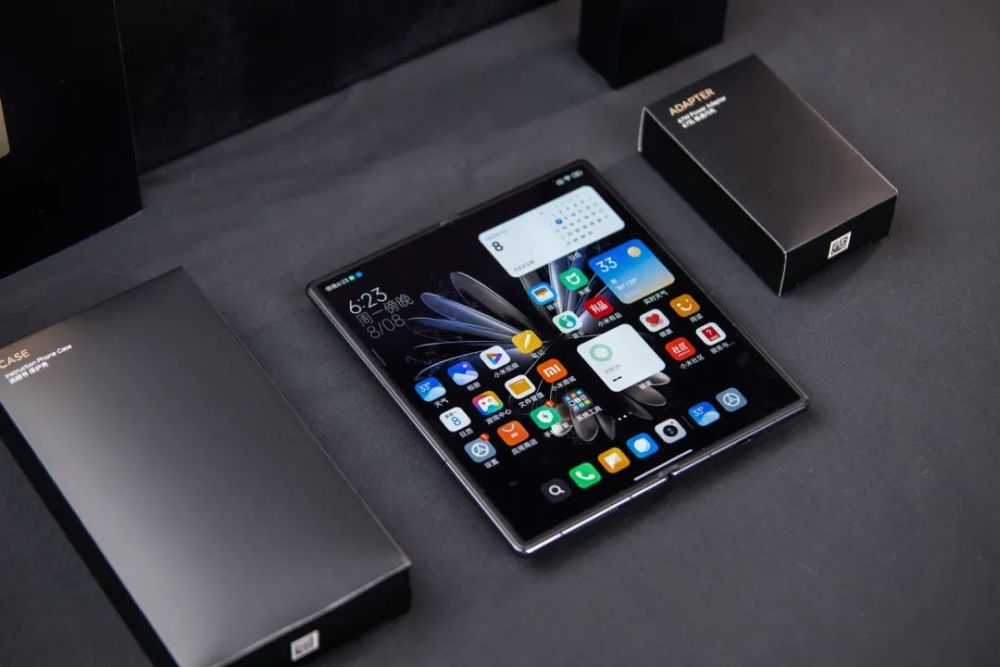 xiaomimixfold2评测折叠屏竟也可以如此轻薄