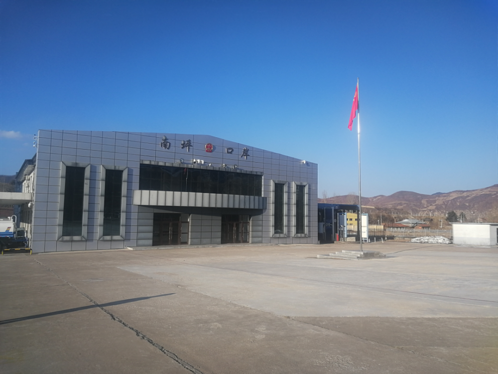 近年来,我州不断完善口岸服务功能,通关能力提速增效,助力企业对外