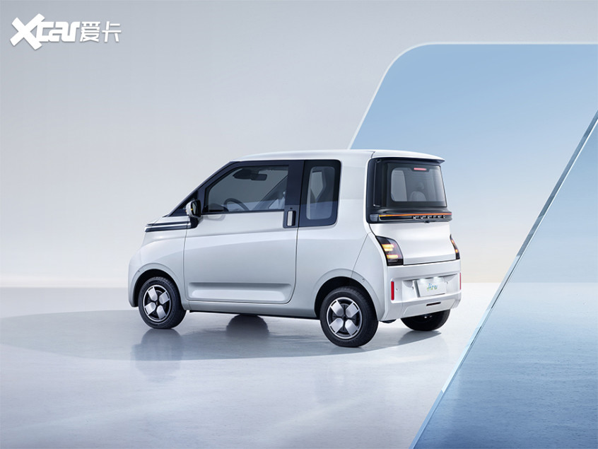 广州出租车的首选车型，AIONSPLUS，比长安深蓝便宜