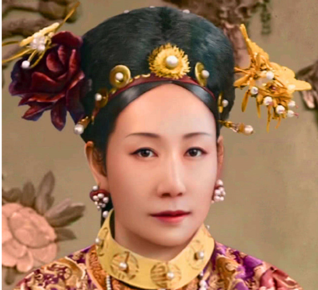 清朝的建立者,皇太极的母亲同样是叶赫那拉氏,她就是叶赫老女的堂姑!