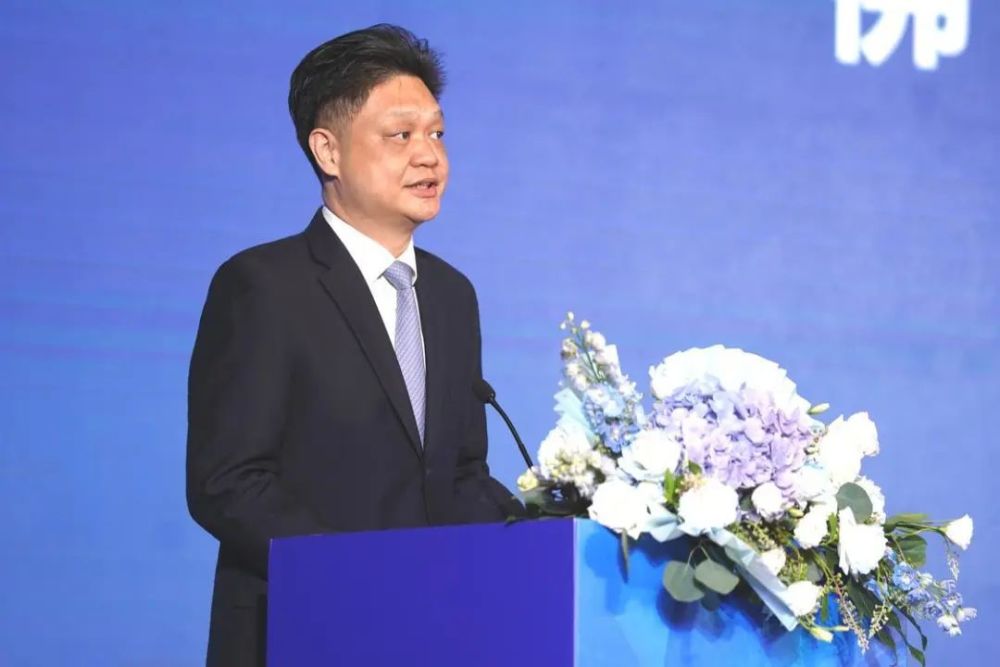 佛山市副市长陈伟明.