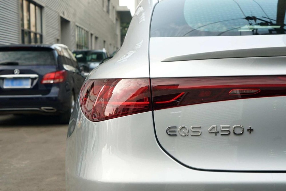 解读奔驰EQS，轴距超3米2，107.46万起售，究竟有哪些看点？