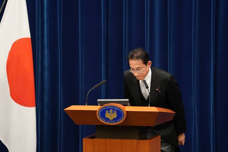 日本政府总辞职，岸田成立新内阁，加入多位反华右翼