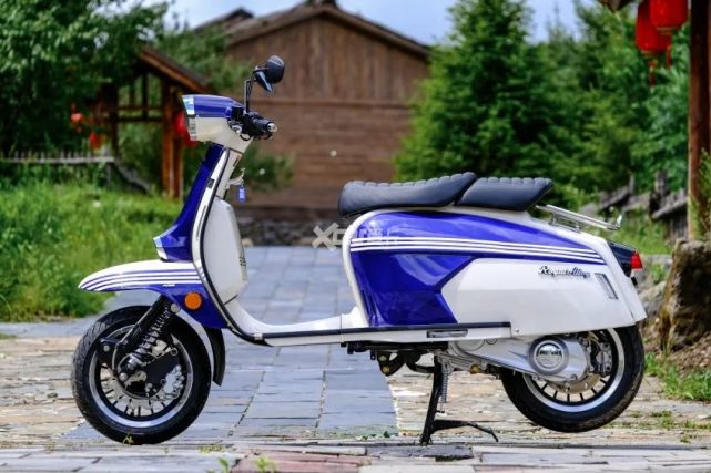 小众纯粹铁壳羊试驾royalalloytv175