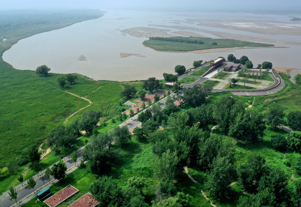 新华社记者 李安 摄这是8月11日在河南省洛阳市孟津区拍摄的黄河生态