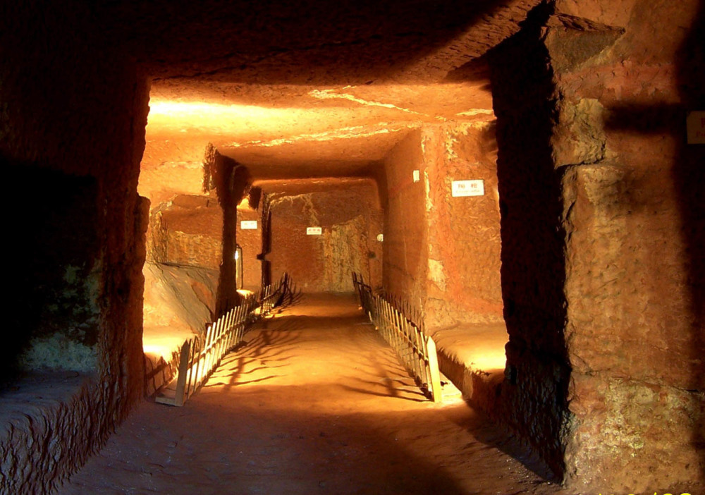 走进汉代崖墓,触摸永生的灵魂_腾讯新闻