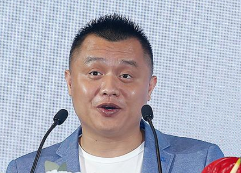 五,彭勃(跳水)彭勃,现年41岁,来自江西南昌.