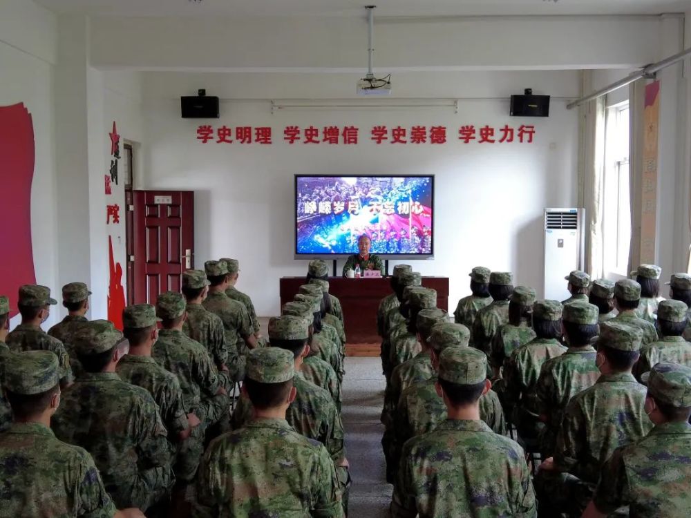 这样的政治教育，人人参与、人人收获、人人叫好！
