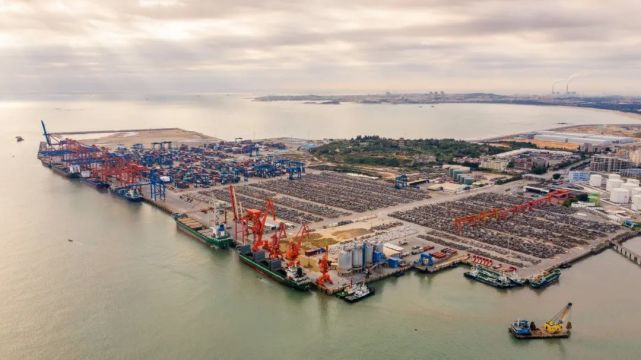 "东方第一大港"的前世和今生_腾讯新闻