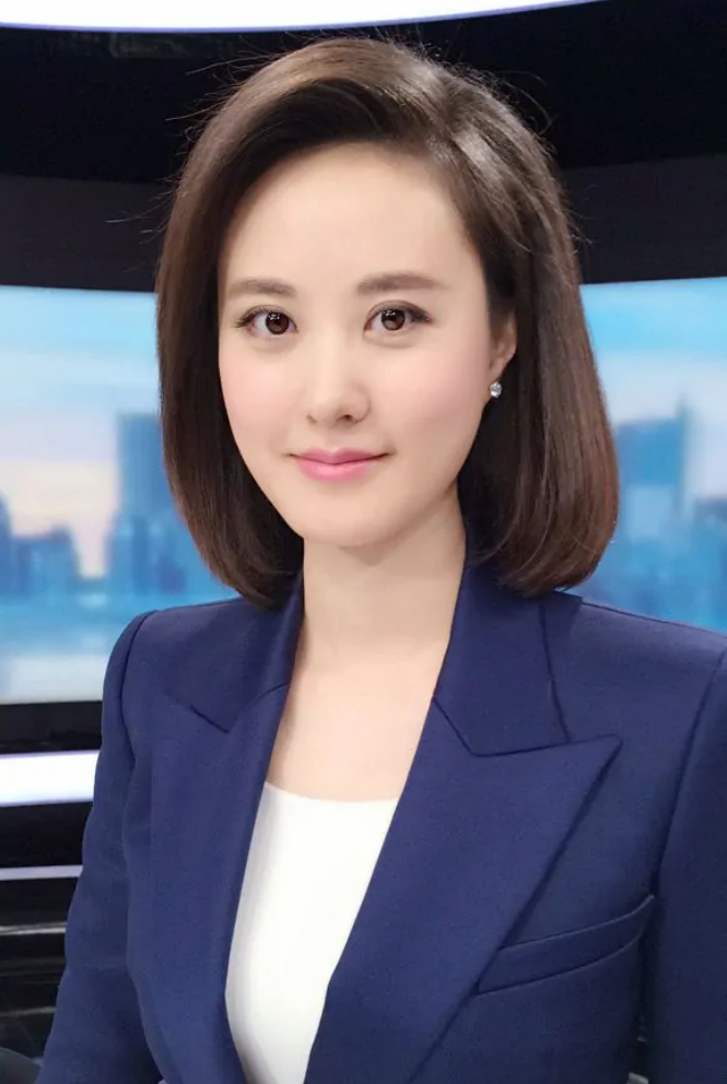 央视美女主持人秦方:高考状元,模特冠军,播音19年,41岁仍单身_微商_舞