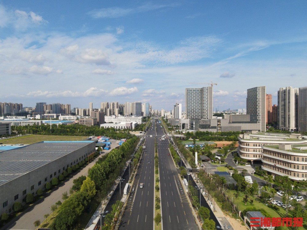 更宽更美更便民长沙市桐梓坡路麓景路雷高路全线通车