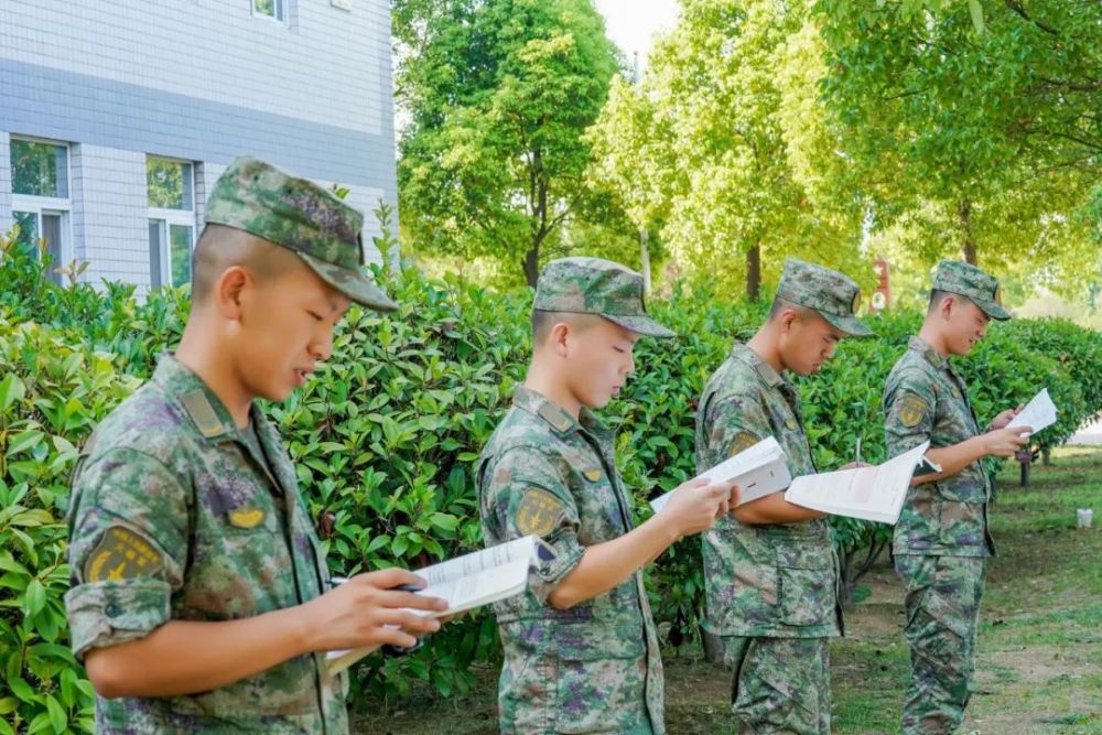 喜讯！这个单位12人被军校录取九年级人教版语文课本