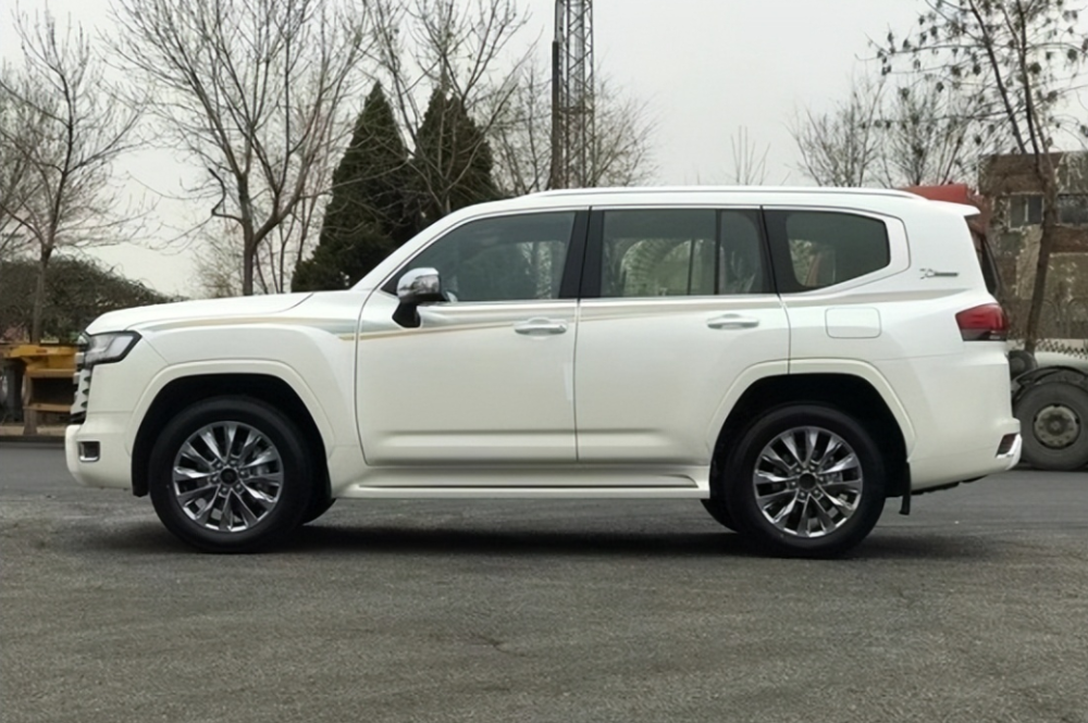 坦克500着急了国产新陆巡有望10月上市35t配10at