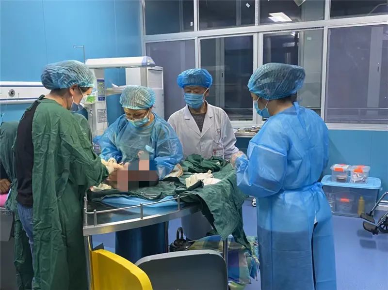 先进医疗卫生工作者丨冕宁县妇幼保健计划生育服务中心王亮把自己当成