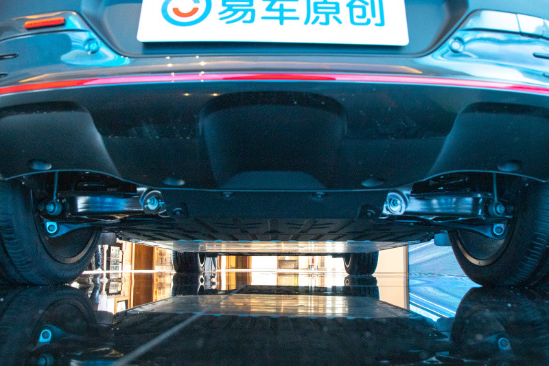 上海第一台氢能渣土车！临港氢能产业发展再上新台阶