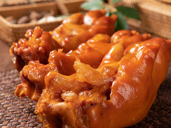 【李家猪蹄】我们只卖既新鲜又好吃的熟食!_腾讯新闻