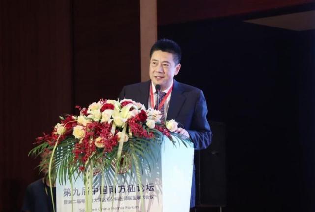 疝和腹壁专家唐健雄教授:患者对疝有三大认知误区 疝和腹壁专家唐健雄教授:患者对疝有三大认知误区