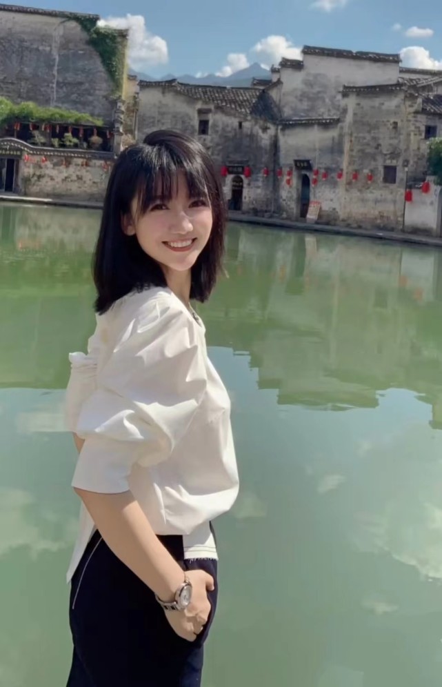 安徽台美女主持亚群喜得千金,40岁高龄生女,老公身份至今成谜-腾讯