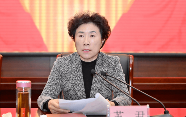 甘肃省委决定苏君同志任中共甘肃省生态环境厅党组书记,免去杨建武