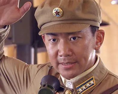 《绝密543》营级政治主官称"政委",是不严谨吗?完全符合历史