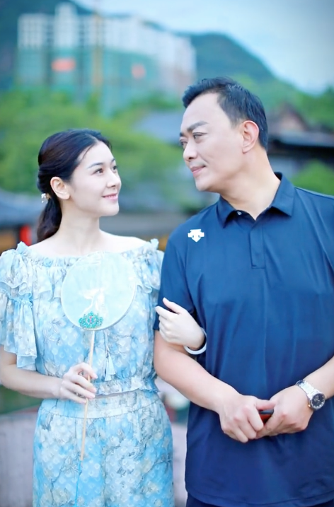 黄海冰第一任老婆图片