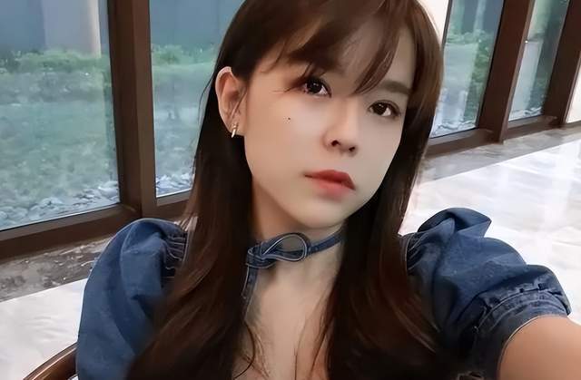 沫子直播体验心率仪,内心毫无波动,转头直接破防