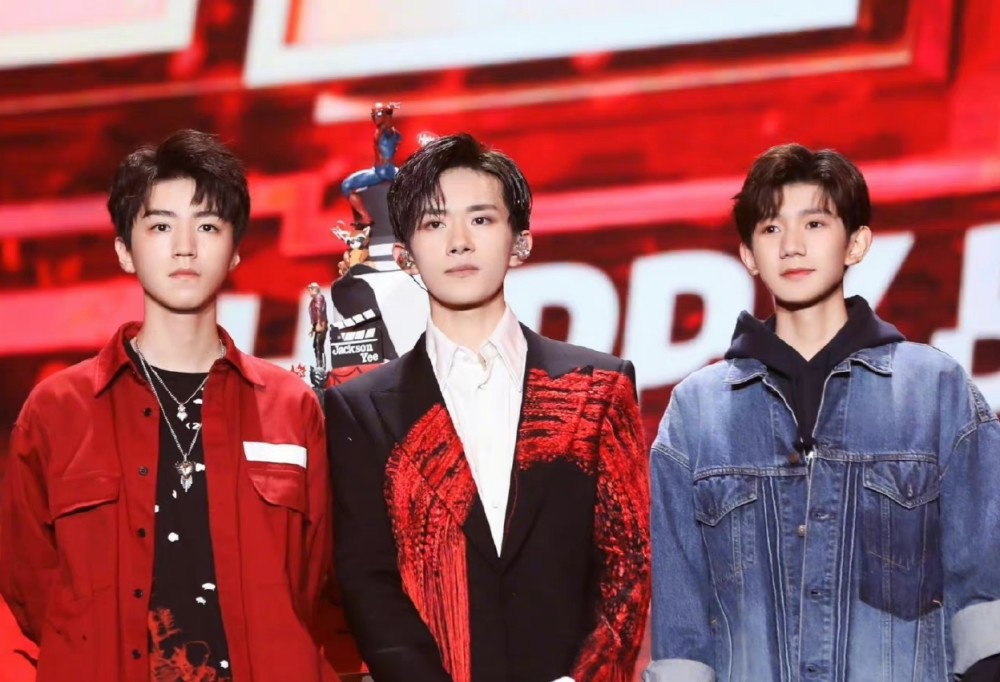 为何迪丽热巴是白眼狼,到tfboys就是李飞不做人!插图2