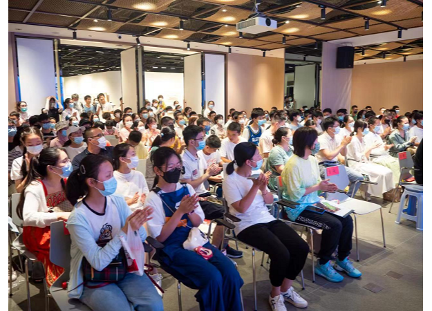 蜗牛也有星辰大海南京十三中语文老师季江勇第三部青春小说首发