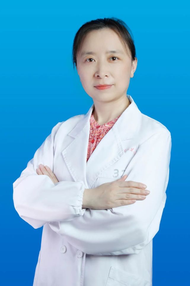 张蓓薇张洁琼张丹丹沈  英沈卫林余兴凤王  冬快来看看有你认识的吗?