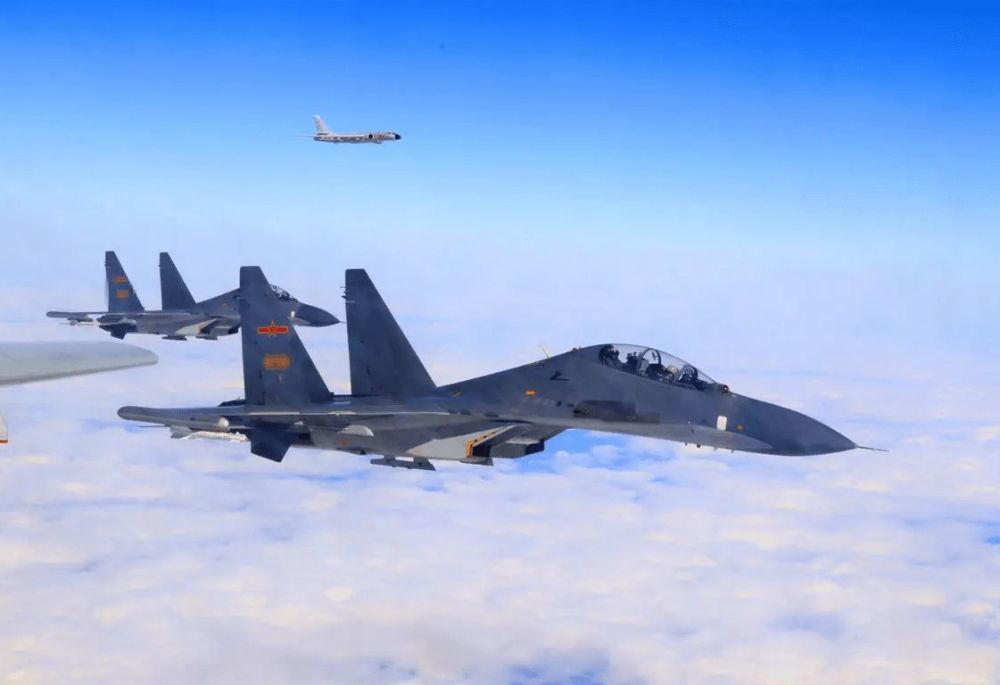 美媒：中国在苏联解体前获得3架超级战机，空军战力得以赶超美俄