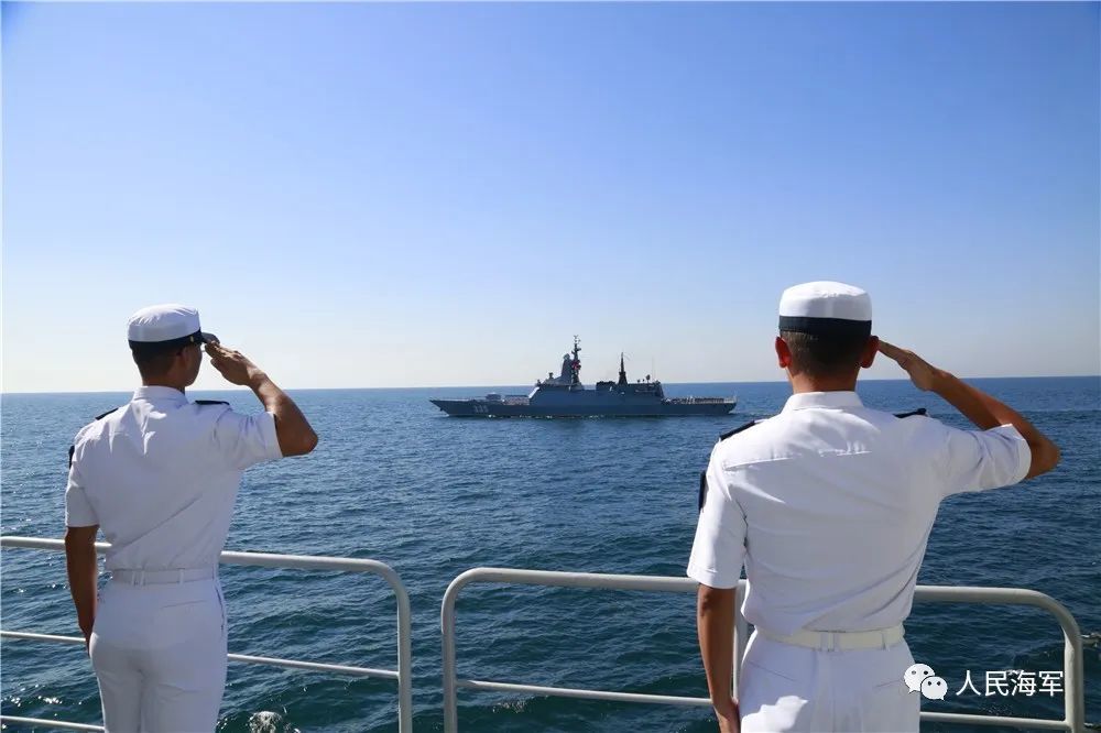 “国际军事比赛-2022”“海洋之杯”水面舰艇专业比赛举行海上开幕式