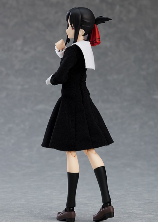 辉夜大小姐:figma系列四宫辉夜手办 缺一个灵魂级的摄像机配件