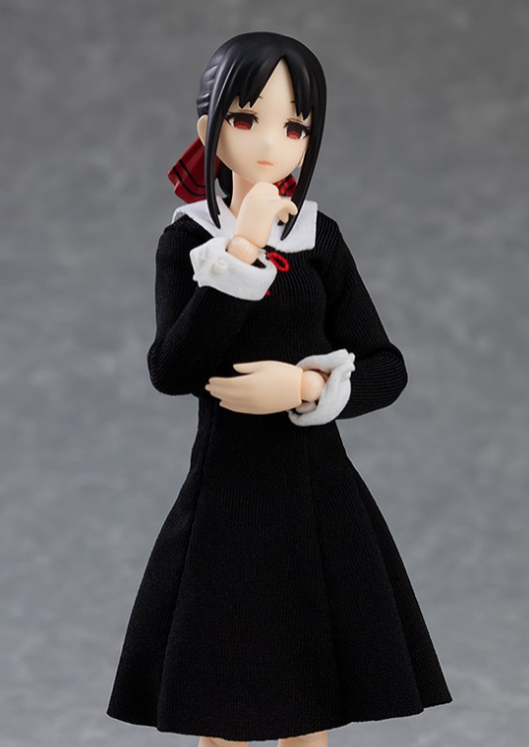 辉夜大小姐:figma系列四宫辉夜手办 缺一个灵魂级的摄像机配件