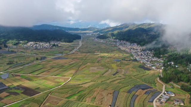 居住在云南省保山市龙陵县平达乡河尾社区乐平寨的傈僳族,至今仍有不