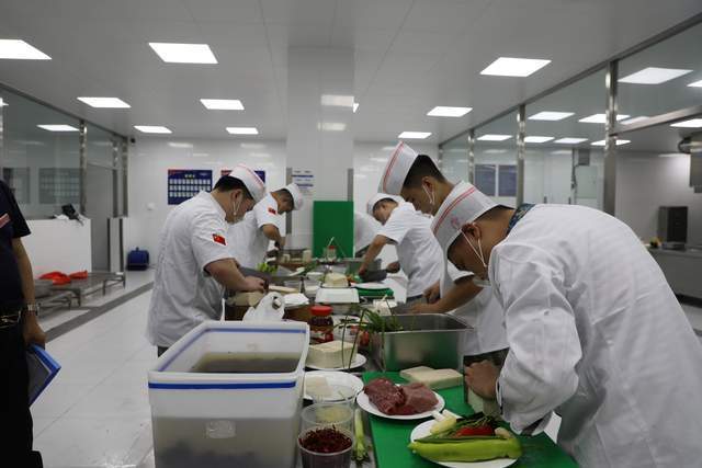 緬北臘戌民眾爆料，有人在火車站附近開設賭場沒人管公積金有4000能貸款嗎